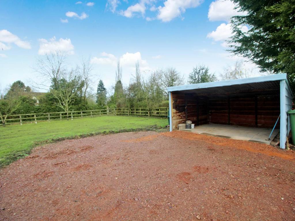 Hilltop Farm, Flyfor