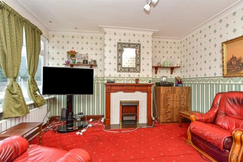 3 bedroom terraced house for sale, Gordon Road, Gillingham, Kent