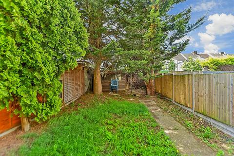 3 bedroom terraced house for sale, Gordon Road, Gillingham, Kent