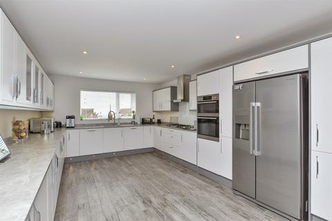 5 bedroom detached house for sale, Balsdean Road, Woodingdean, Brighton, East Sussex