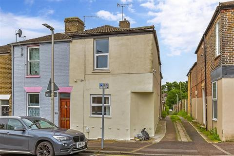 2 bedroom terraced house for sale, Ordnance Street, Chatham, Kent