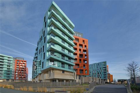 3 bedroom apartment for sale, Gordian Apartments, 34 Cable Walk, Greenwich, London, SE10