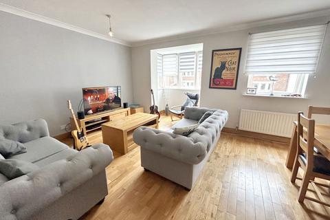 2 bedroom maisonette for sale, Howard Street, North Shields, Tyne and Wear, NE30 1AW