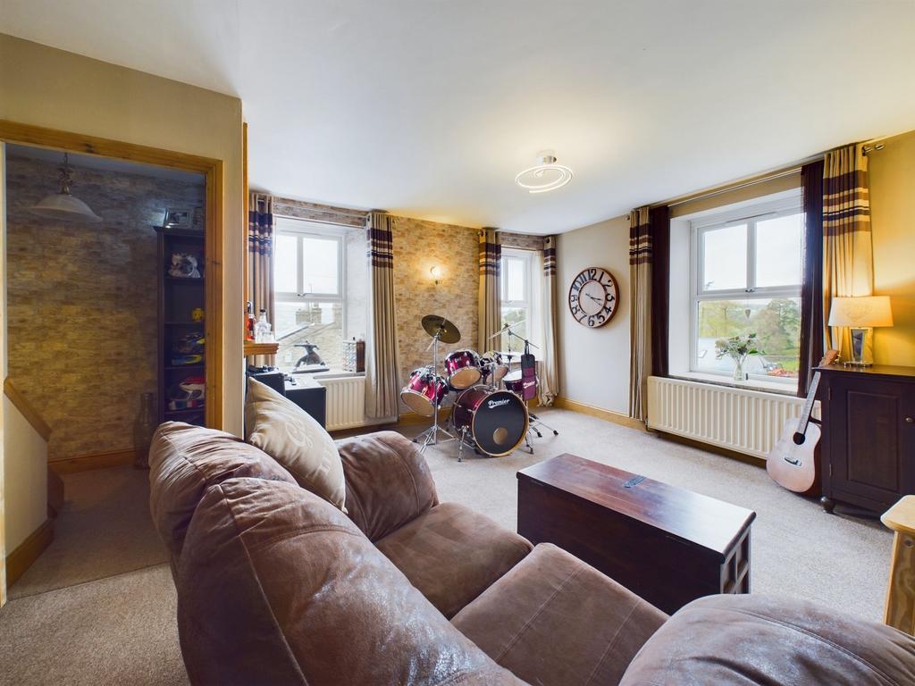 Living/ dining room