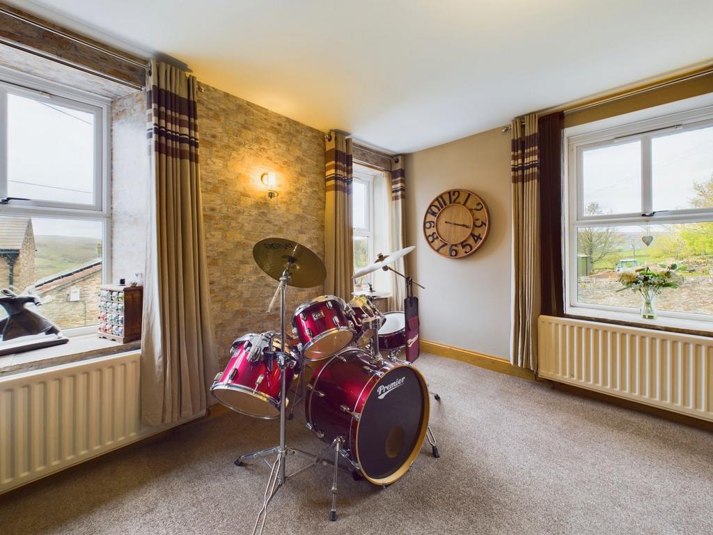 Living/ dining room