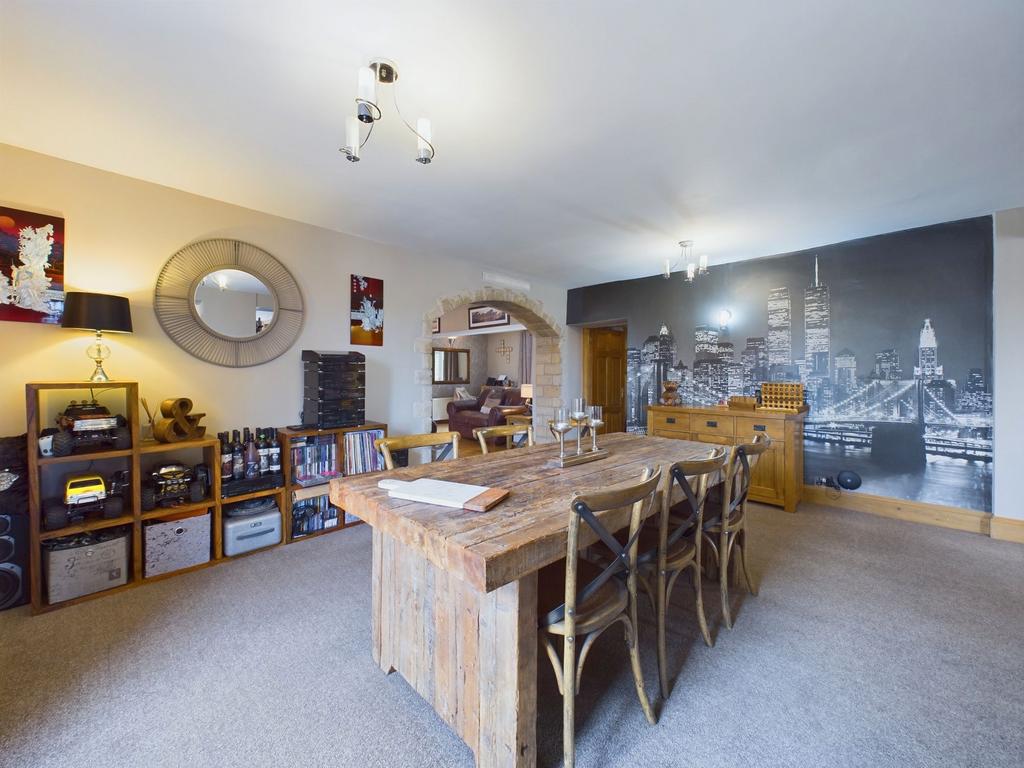 Living/ dining room