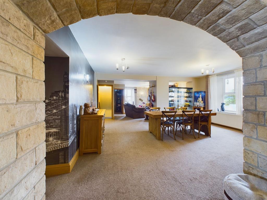 Living/ dining room