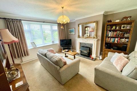 4 Clough Fields Road, Hoyland, Barnsley, S74 0BJ
