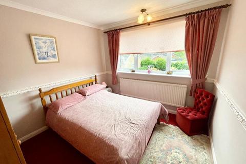 4 Clough Fields Road, Hoyland, Barnsley, S74 0BJ