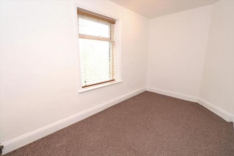2 bedroom house to rent, Priesthorpe Lane, Farsley, Pudsey, West Yorkshire, LS28