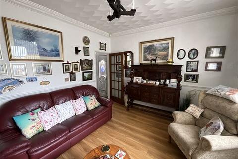20 Aughton Road, Swallownest, Sheffield, S26 4TG