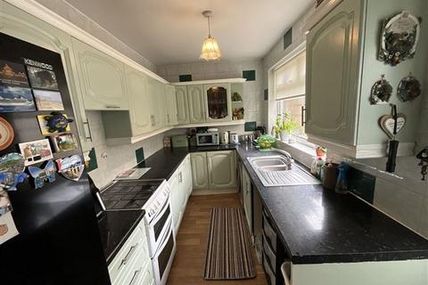 20 Aughton Road, Swallownest, Sheffield, S26 4TG