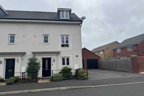 4 bedroom townhouse for sale, First Field Way,Patchway  Bristol,