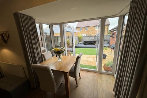 4 bedroom townhouse for sale, First Field Way,Patchway  Bristol,