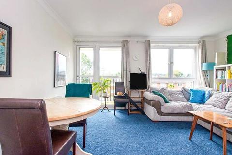 137 Godstow Road, London, SE2 9AX