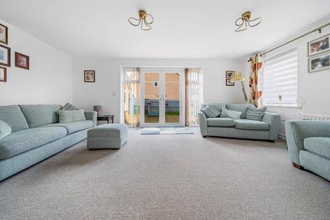 4 bedroom detached house for sale, Banks Gardens, Wick, Littlehampton