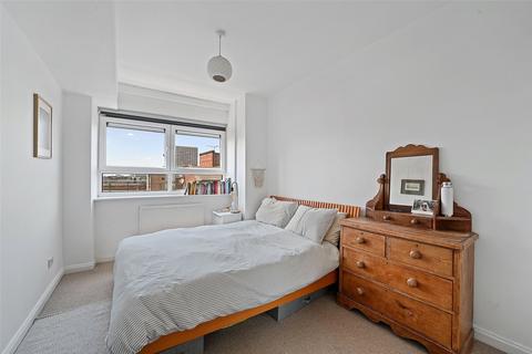 2 bedroom apartment for sale, Bethnal Green, London E2
