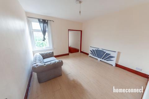 1 bedroom flat for sale, Valentines Road, Ilford