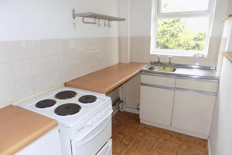 1 bedroom maisonette to rent, Bagleys Road, Brierley Hill