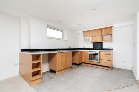 1 bedroom flat for sale, Wellington Road, London NW10