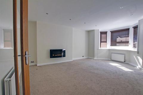 2 bedroom apartment to rent, EAGLE TOWERS, SOUTHSEA, PO5 2HU
