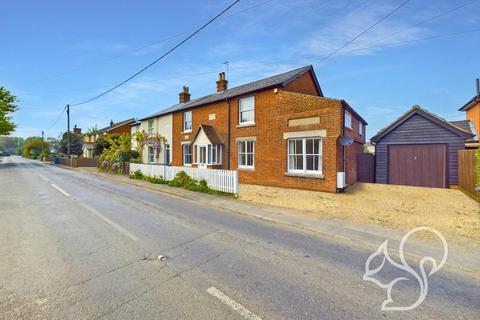 4 bedroom semi-detached house to rent, Heath Road, East Bergholt, Colchester