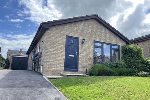 2 bedroom detached bungalow for sale, Broadfield Road, Salisbury SP4