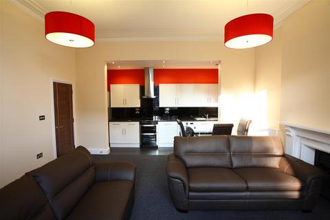 3 bedroom flat to rent, 18629529 Whiteladies Road, Clifton, Bristol