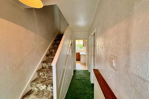 9 Charters Avenue, Codsall, Wolverhampton, WV8 2JH