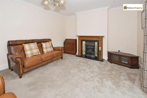 2 bedroom detached bungalow for sale, Birkholme Drive, Stoke-On-Trent ST3