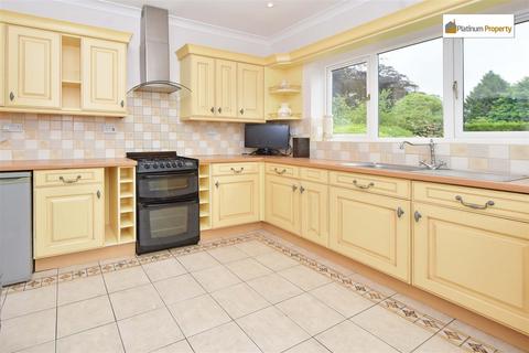 8 Birkholme Drive, Stoke-on-trent, ST3 7LR