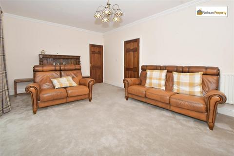 8 Birkholme Drive, Stoke-on-trent, ST3 7LR