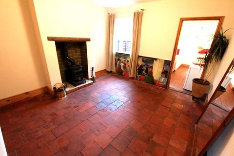 2 bedroom terraced house to rent, Dares Walk, Hinckley, Leicestershire