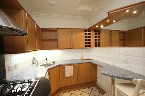 2 bedroom flat to rent, Rothesay Terrace, Edinburgh