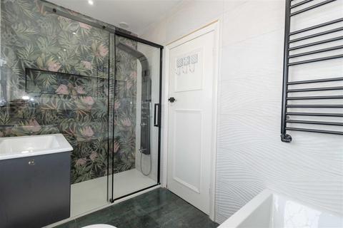 8 Rectory Gardens, Worthing, BN14 7TE