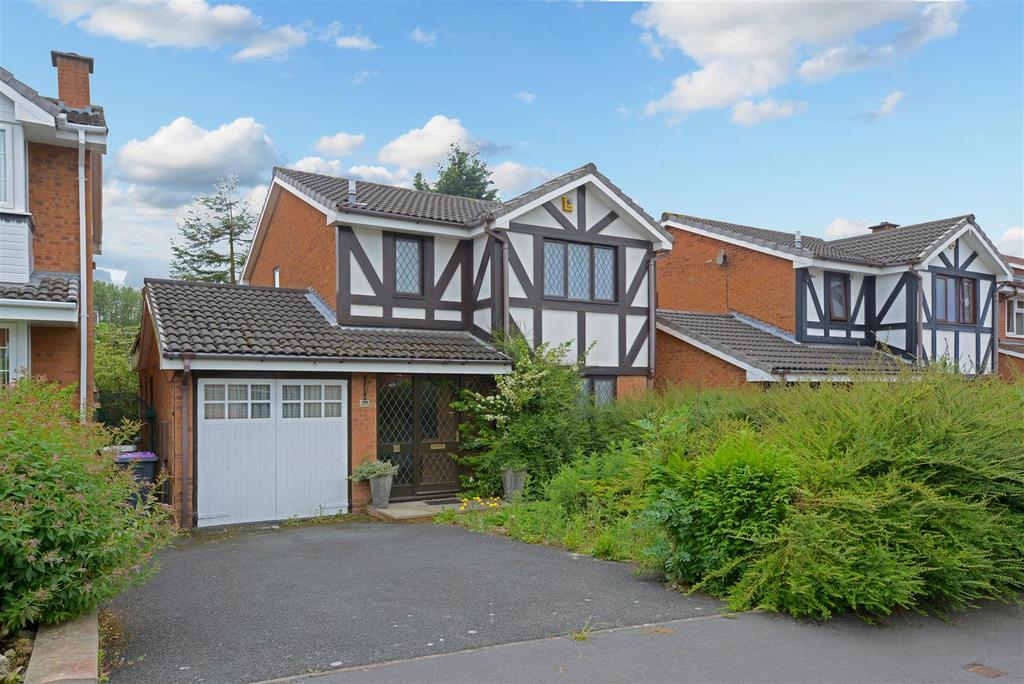 Damson Drive, The Rock 3 bed detached house for sale £260,000