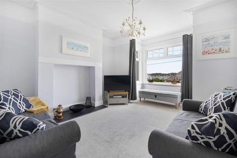 34 Dennis Road, Padstow, PL28 8DE