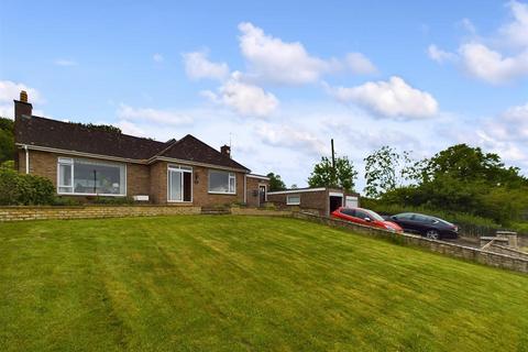 4 bedroom detached bungalow for sale, Hucclecote Lane, Churchdown