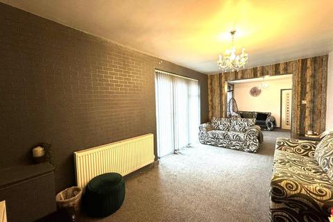 5 bedroom detached house for sale, Abbey Hills Road, Oldham