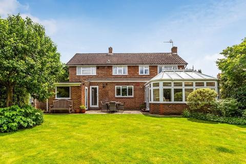 5 bedroom detached house for sale, THE SPINNEY, GREAT BOOKHAM, KT23