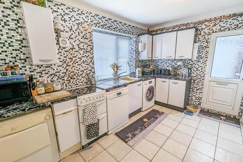 70 Ashley Avenue, Corby, NN17 2ST