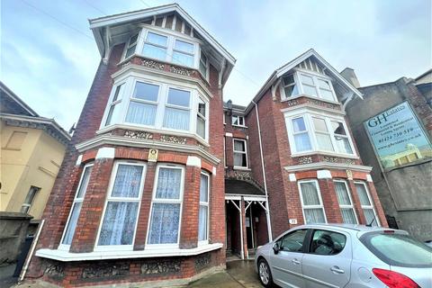 2 bedroom property to rent, London Road, Bexhill-On-Sea TN39