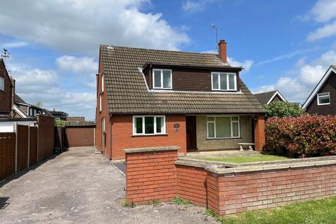 3 bedroom house to rent, Village of Edlesborough