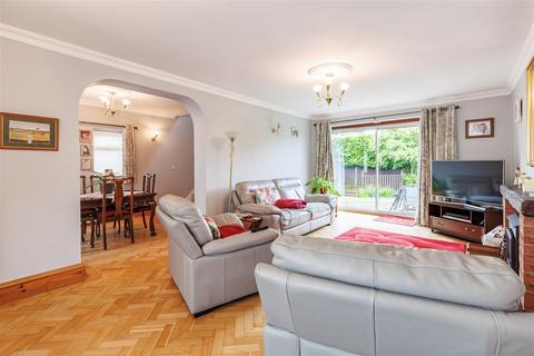 26 Lynceley Grange, Epping, CM16 6RA