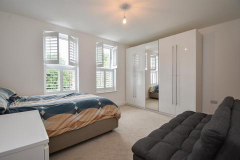 2 bedroom flat for sale, Charles Road, St. Leonards-On-Sea