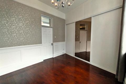 1 bedroom apartment for sale, Pembroke Place, Pier Street, Marina, Swansea