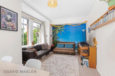 207 Bear Road, Brighton, BN2 4DD
