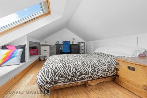 207 Bear Road, Brighton, BN2 4DD