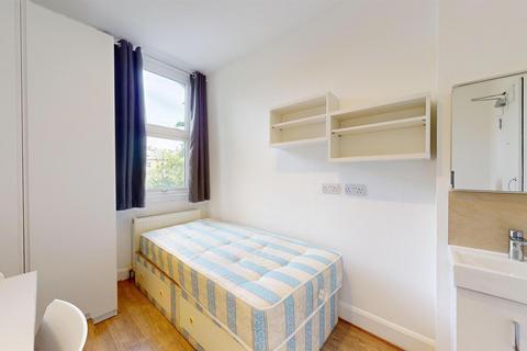 House share to rent, Talgarth Road, London W14
