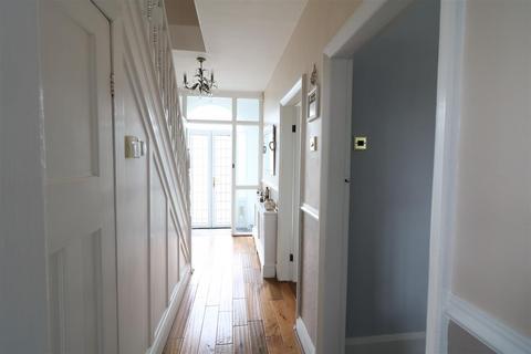 14 Burton Crescent, Stoke-on-trent, ST1 6BT